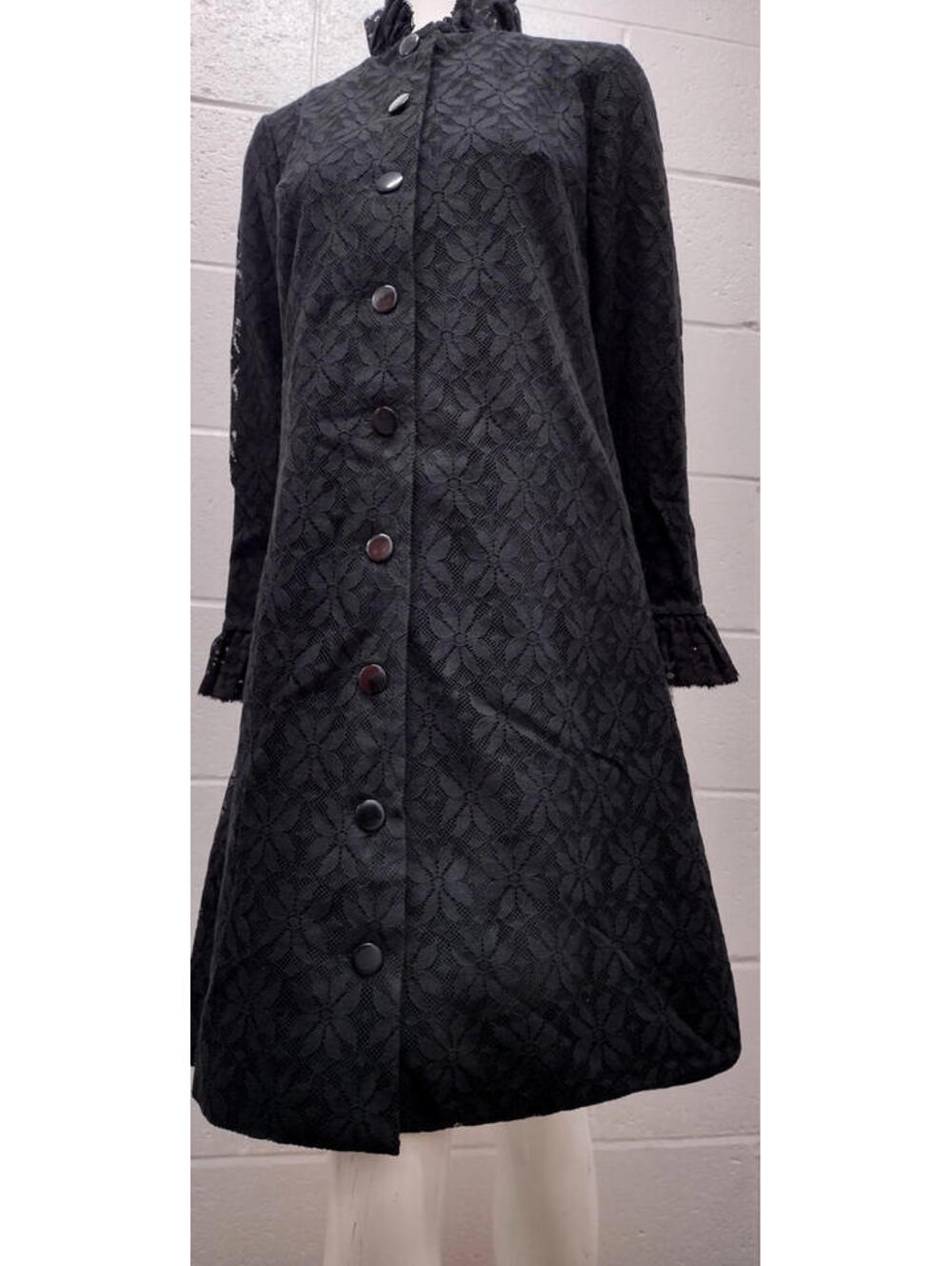 Vintage Flower Power Dress Le Voy's Mod Sixties Black Ruffle Neck Sleeve M/Large